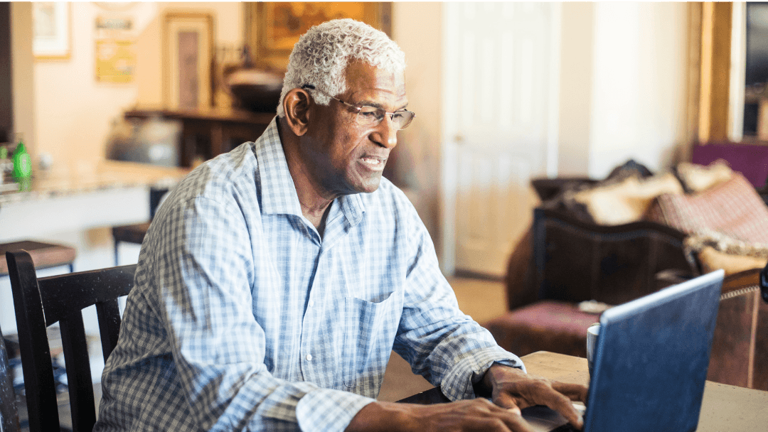 Comment trouver un travail après 50 ans si les entreprises ne recrutent plus de seniors ?